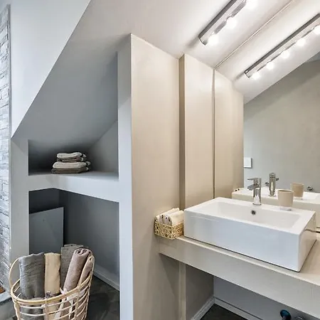Penthouse Afrodite - A Ca D'amis 2 *