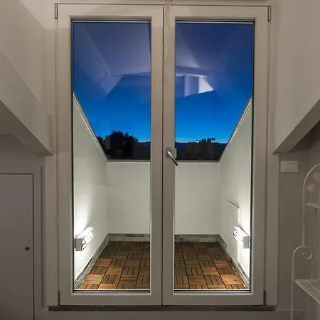 Apartment Penthouse Afrodite - A Ca D'amis 2 *